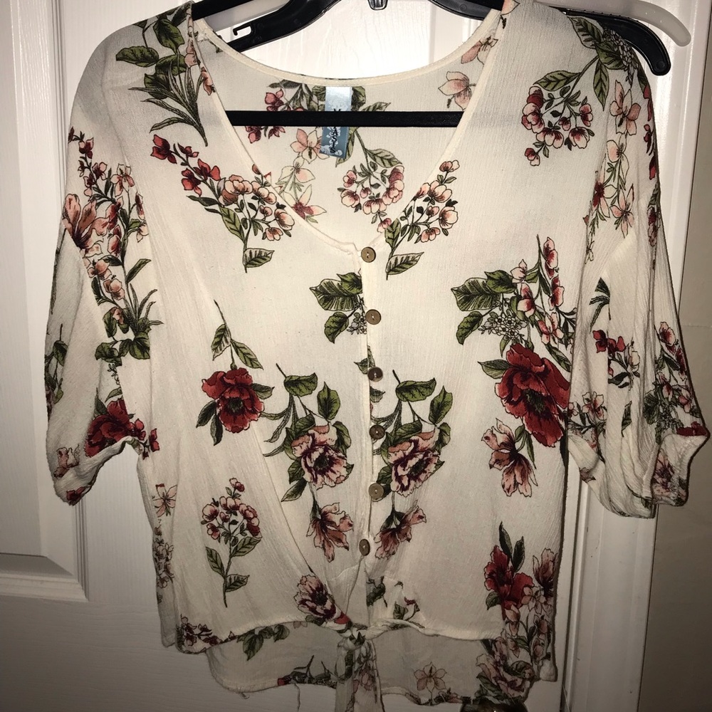 Floral top